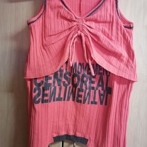 Sleeveless long tank top